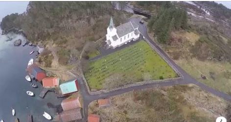 Yes pic show the place where Astrid Hettlesæter was tortured a killed.name of place i hjelme ,very north of sotra Iland.an pic show the old hjelme church: She was brought there form Wecare health center verysouth of Sotra Island:google links:https://www.pstpsycho.no/esignal.htmlhttps://www.pstpsycho.no/Kongsberg.html
